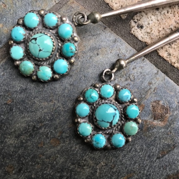 Vintage Walter White Bear hallmark turquoise bolo with turquoise tail ends - Picture 3 of 8